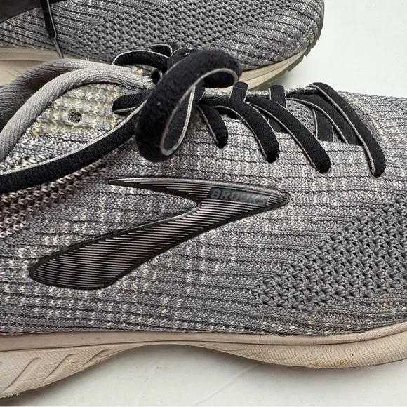 Brooks Men's Gray Running Shoes Revel 3 size 13 - Picture 11 of 14